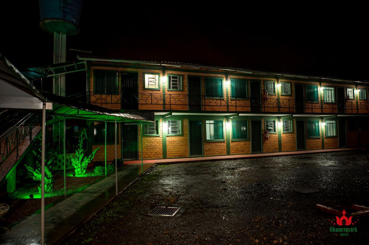 Hotel Blumenpark Rio Negro  Bagian luar foto